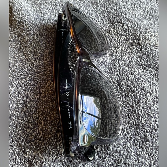 NWOT Ray-Ban - New Wayfarer - Picture 4 of 9